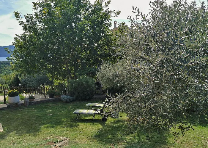 Cozy In With Wifi * Brseč