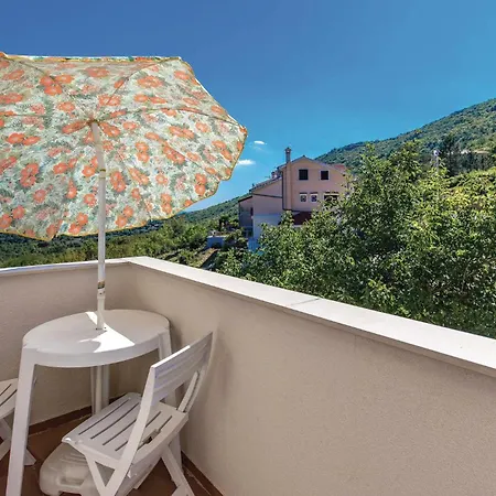 Cozy In With Wifi Apartment