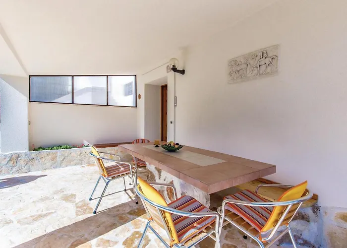 Διαμέρισμα Cozy In With Wifi Brseč